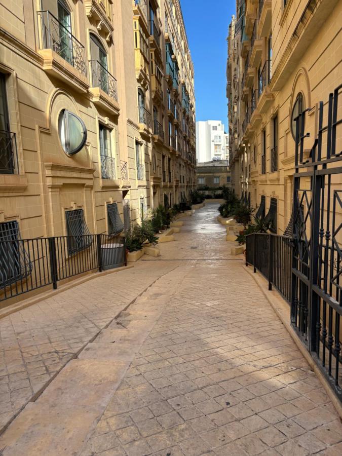 Belmonte Flat Apartment Слима Екстериор снимка